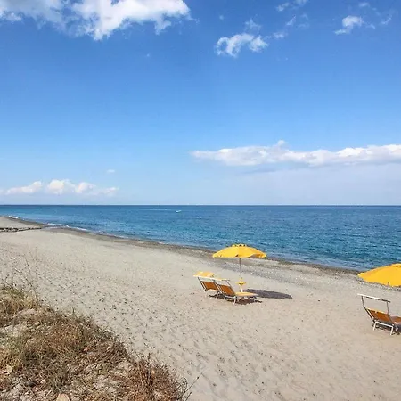 Apartment Awesome Apartment In Cariati With 1 Bedrooms And Wifi *